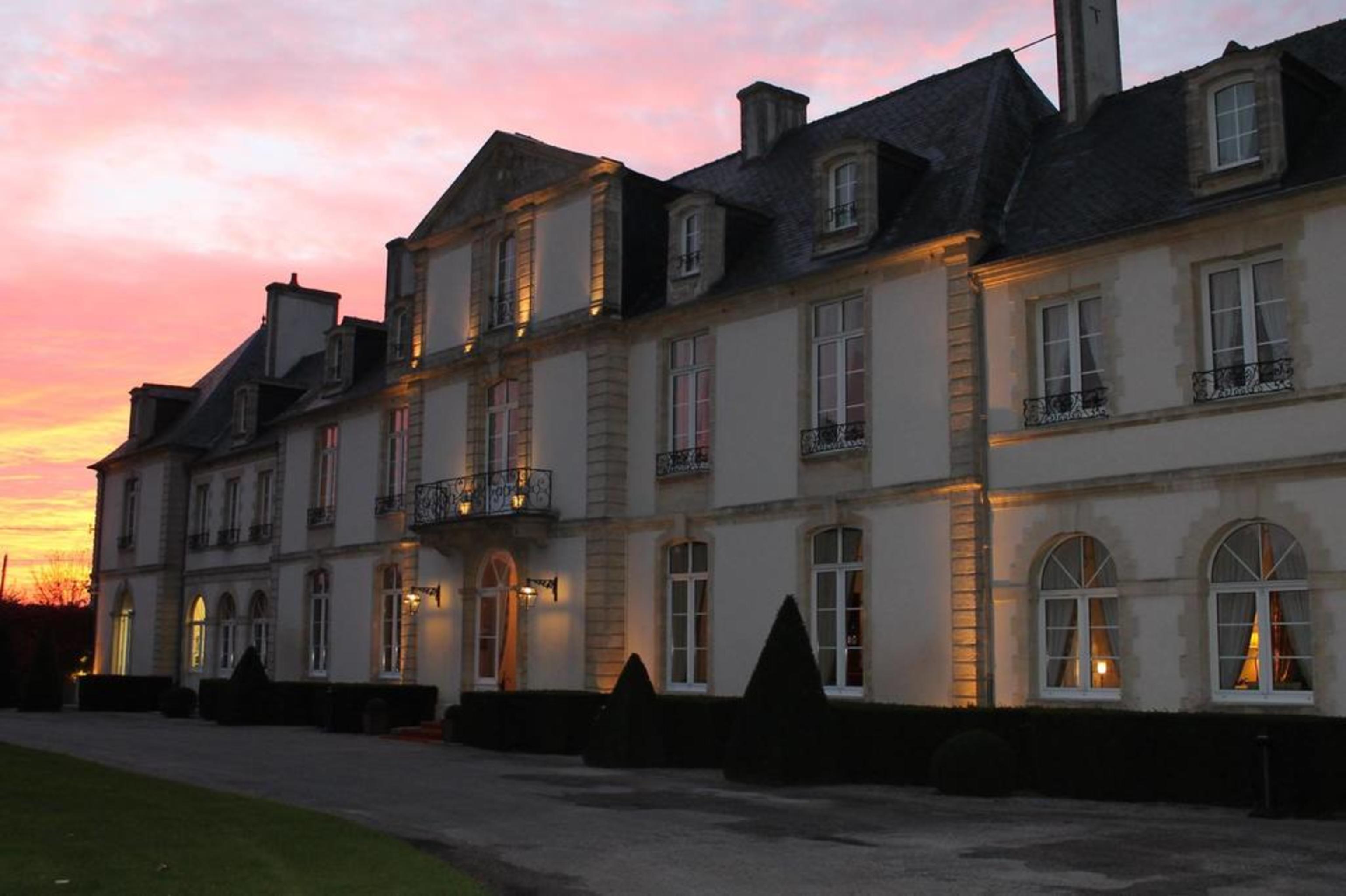 Grand Hotel "Chateau De Sully" - Piscine & Spa -Teritoria Dış mekan fotoğraf