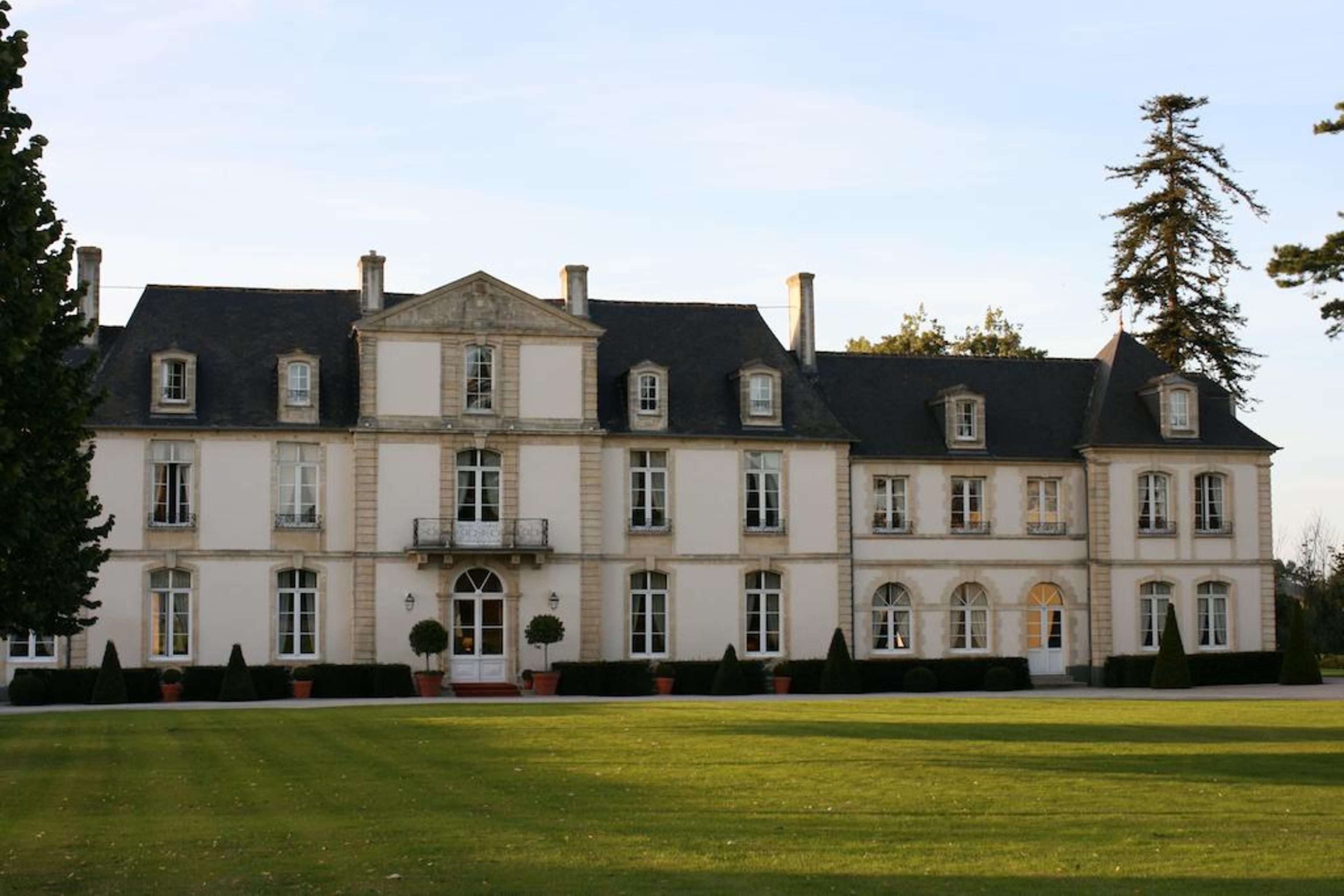 Grand Hotel "Chateau De Sully" - Piscine & Spa -Teritoria Dış mekan fotoğraf