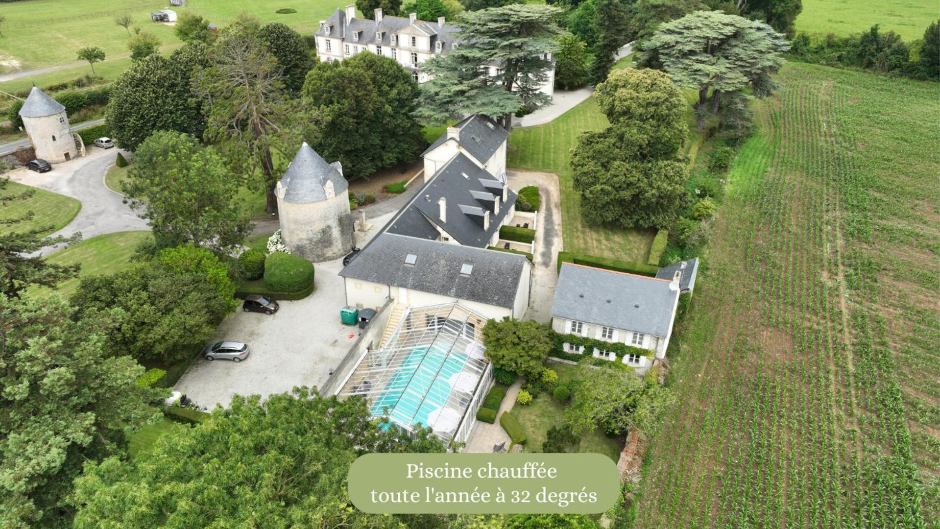 Grand Hotel "Chateau De Sully" - Piscine & Spa -Teritoria Dış mekan fotoğraf